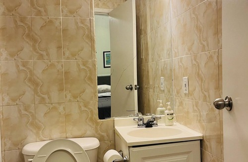 Old Town Hotel | Moe's Suite Hotel