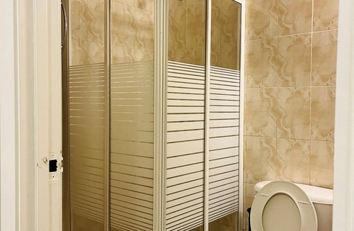 Old Town Hotel | Moe's Suite Hotel