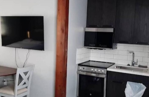 Madoc Hotel | Moira Lake Motel - Double Room