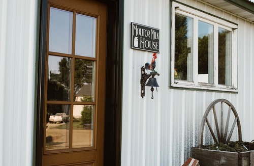Stearns County House | Molitor Milk House-Feathered Acres Learning Farm & Inn