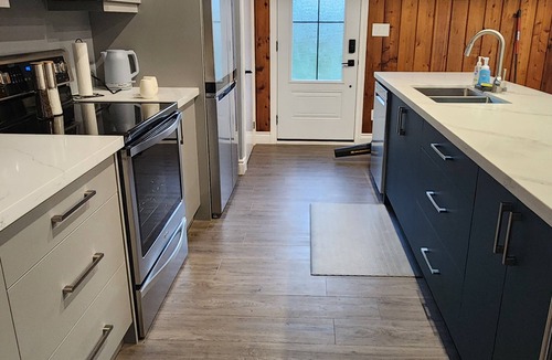 Kawartha Lakes Cottage | Moonlight Retreat on Beautiful Lake Scugog