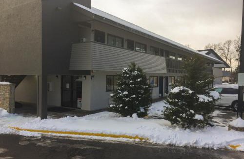 Burnsville Hotel | Motel 6-Burnsville, MN