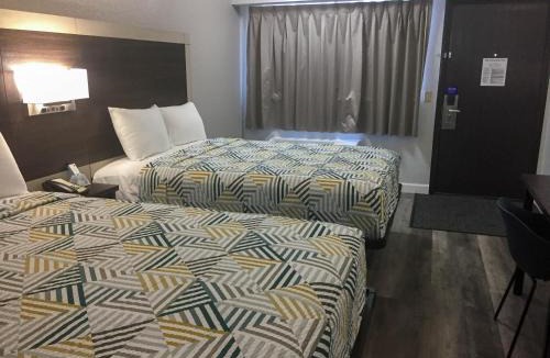 Burnsville Hotel | Motel 6-Burnsville, MN