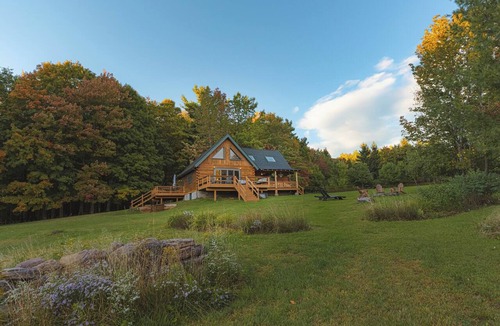 West Kill Cabin | Mtn Views Firepit 5 Min to Hiking + Brewery