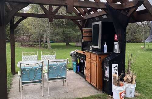 Hepworth House | Munro Glamping Bunkie, Hepworth, 3 Wooded Acres