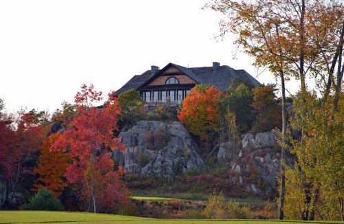Gravenhurst Hotel | Muskoka Bay Resort