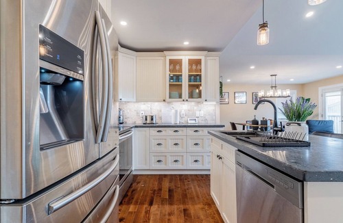 Huntsville Cottage | Muskoka cottage with pool