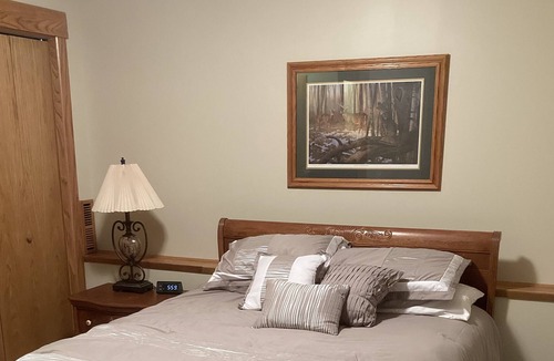 Blaine House | Near 3M Open. Country feel with a beautiful view; fenced yard