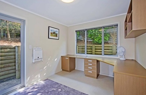 Stepneyville House | Nelson Waterfront Home Overlooking the Harbour Cut