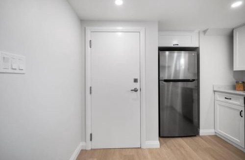 Guelph House | New 2 bedroom basement apartment