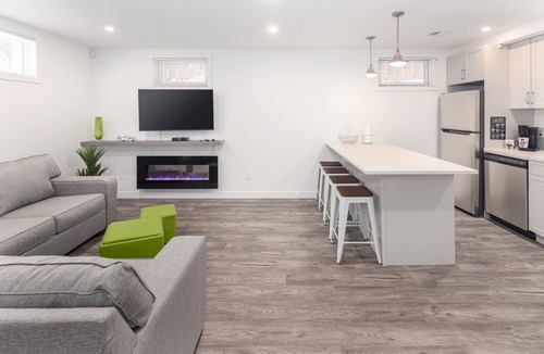 Saskatoon House | NEW 2Bed Modern Basement-Suite w/Indoor Fireplace