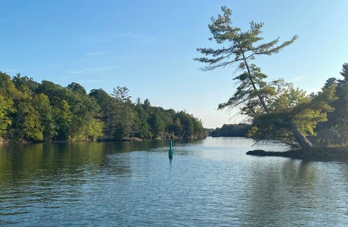 Frontenac Cabin | NEW! Bunkie on Cranberry Lake on the Rideau Canal
