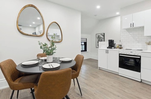 Collingwood Condo | *New! Collingwood Boutique Suites - Unit C