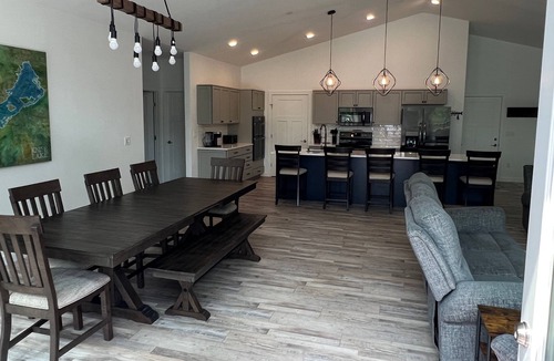 Mora Cabin | New Construction Lake House w/Private Beach on Knife Lake w/Pontoon Rental