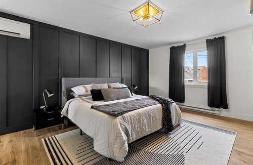 St. John's House | NEW Golfers Dream Modern Patio King Bed