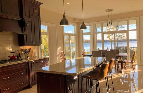 Bobcaygeon House | New Lakehouse on Private Sandy Beach, 5 Minutes from Bobcaygeon, Plenty of Toys