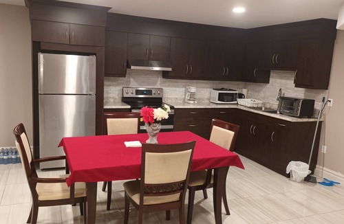 LaSalle Apartment | New Large Private Basement with Separate Entrance
