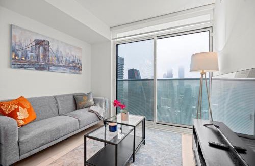 Church and Wellesley Apartment | New Modern 1Bd & Den in Downtown Toronto