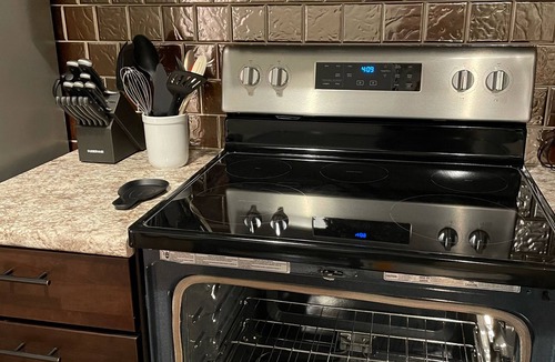 Wabasha Apartment | NEW, NEW, NEW! Wabasha Downtown Studio 113 Pembroke Ave. #103
