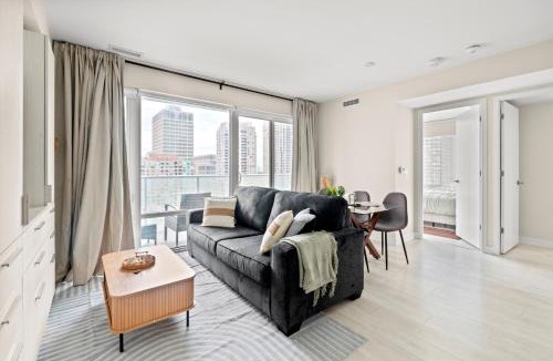 Church and Wellesley Apartment | New Panoramic view 2BD & Den in Downtown Toronto