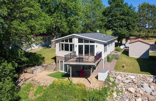 Elysian House | NEW! Peaceful Lake Home on Swede's Bay Lake