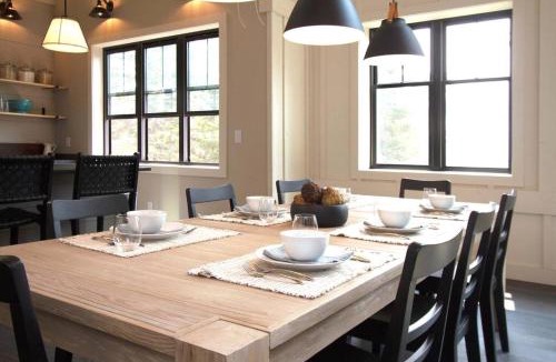Lutsen Villa | NEW Rustic Modern Cabin at Lutsen Mountains