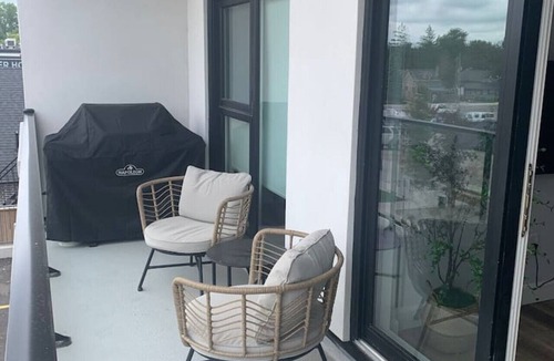 Grand Bend Apartment | New The Carlyle 204 Grand Ben