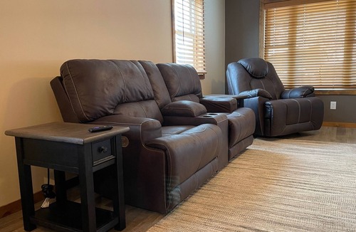 Grand Rapids House | Newer Home, Perfect South End Location, Coffee Shops/Dining/Shopping