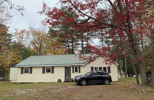 Havelock-Belmont-Methuen Cottage | Newly updated 5 bedroom w excellent fishing