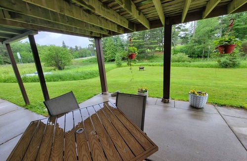 Longville Apartment | Newly Remodeled 1 Bedroom on River