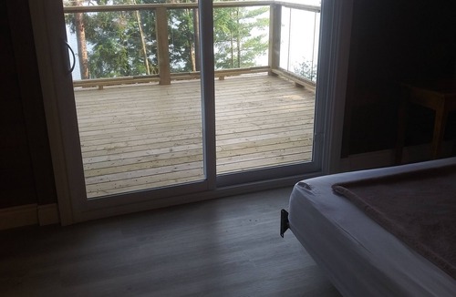Central Frontenac Cottage | Newly renovated 2-bedroom waterfront cabin in Maberly is waiting for you.