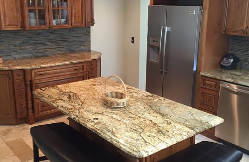 West St. Paul House | Newly renovated 3 bedroom, 2 bathroom home (8.5 miles from airport)