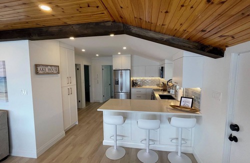 Victoria Road House | Newly renovated boathouse with beautiful views of sunrise on Balsam Lake