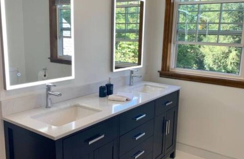 Minden Other | NEWLY RENOVATED Luxurious Getaway In The Hills