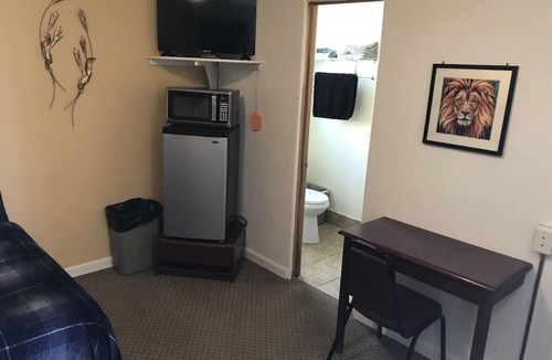 Fairmont House | Newly Rotavated Motel