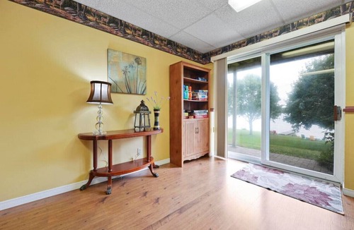 Kirkfield Cottage | Nimalan · Cozy Waterfront Cottage on Mitchell Lake