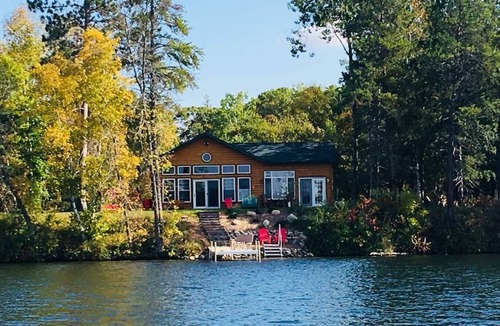 Pequot Lakes House | Nisswa! Privacy! Stunning sunsets! Cabin on Loon Lake!