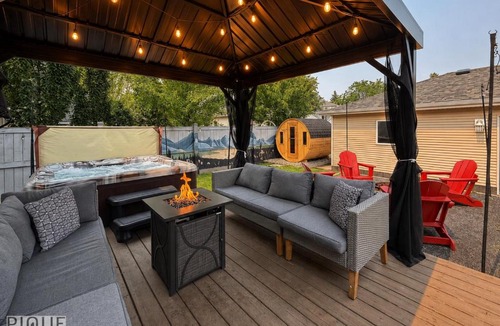 Griesbach Apartment | Nordic Spa Escape - Hot Tub - Fire Table - BBQ - Barrel Sauna