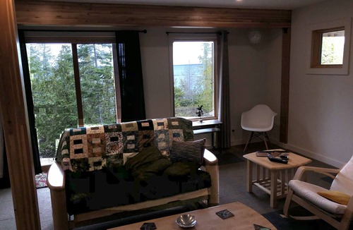 Tobermory Apartment | North Paw - Private 5 acres, 800m shoreline