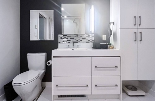 Chinatown Apartment | Nostalgia Style apartment in DT vancouver