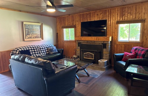 Algoma District Cottage | nWeekly rental, cozy rustic cottage to rent on the shores of Lake Superior