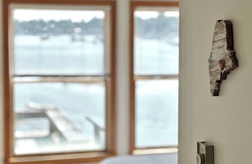 Bass Harbor House | Oceanfront Cottage `Driftwood`- 3-bed - 2 Bath