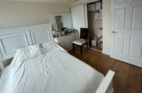 Willowdale Condo | One bedroom apartment with full amenities best location in the city of Toronto