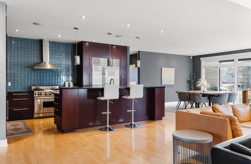 Ottawa Division House | Ottawa`s Finest Mansion!