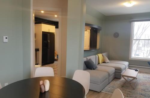 Sandy Hill Apartment | Ottawa Stay Downtown Suites