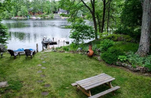 Trent Lakes Cottage | Otter Cove - Three Bedroom Cottage, Sleeps 6