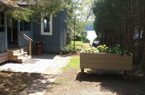 Torrance Cottage | Our 4 bedroom 2 Bathroom Lakefront Cottage in the Heart of Muskoka