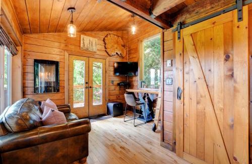 Sooke House | Owl's Perch Treehouse