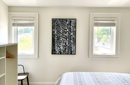 Meaford Apartment | "Paddle" at Hills Meaford