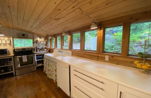 Hastings Highlands Cottage | Papineau Lake cottage and converted boathouse, clean water, sleeps up to 10.